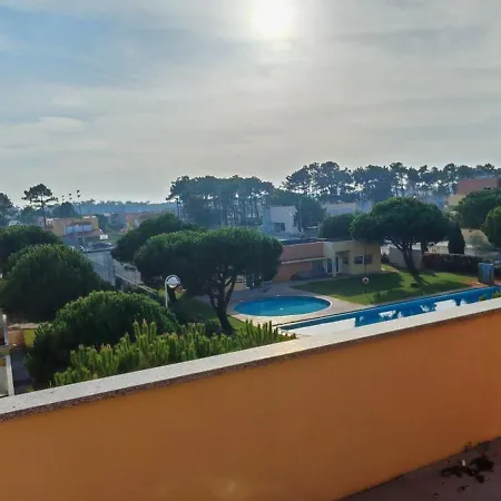 Furadouro Pine דירה