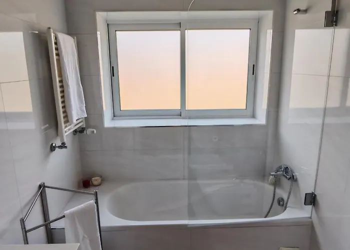 Furadouro Pine 欧瓦